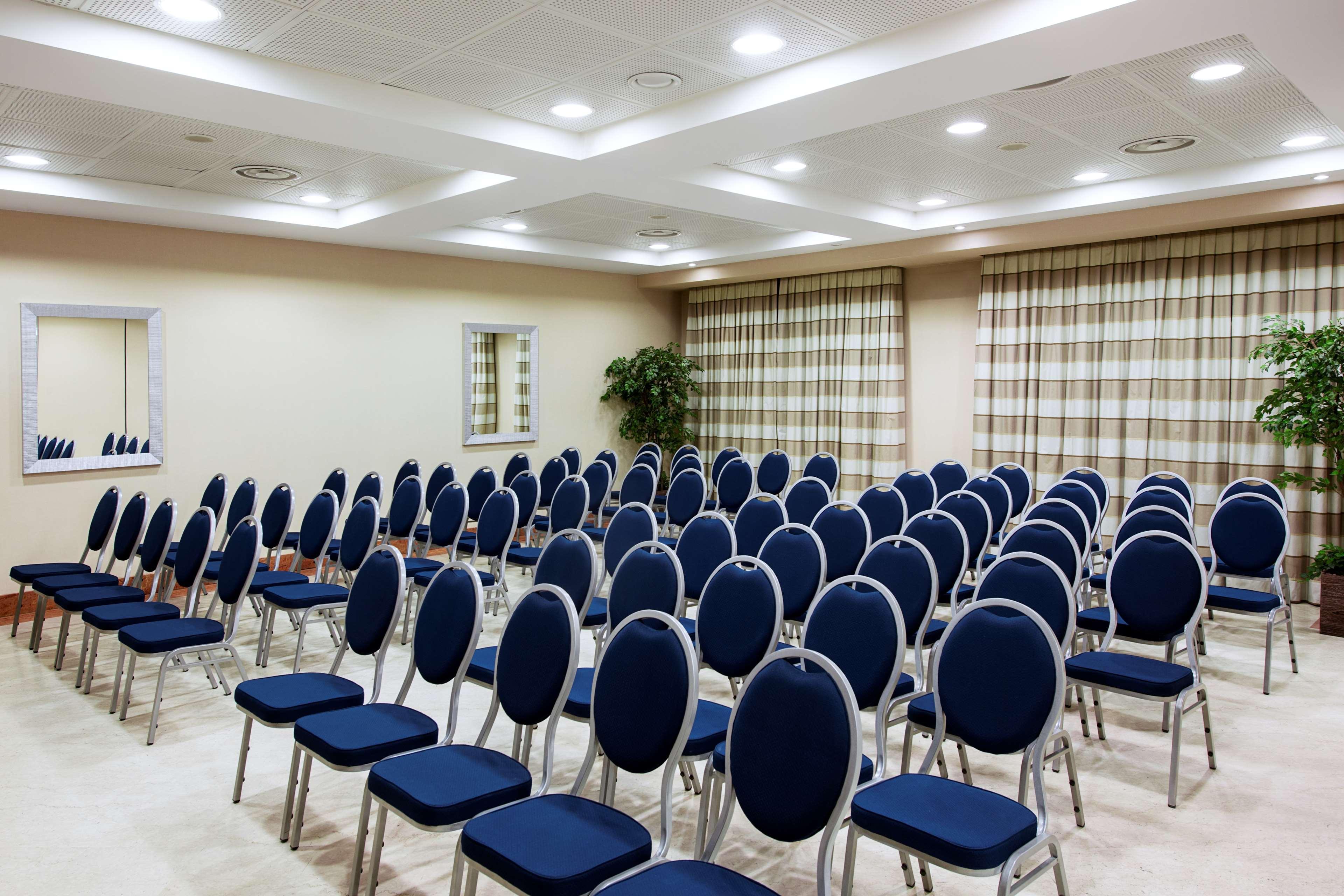 Nh Timisoara Hotel Exterior photo