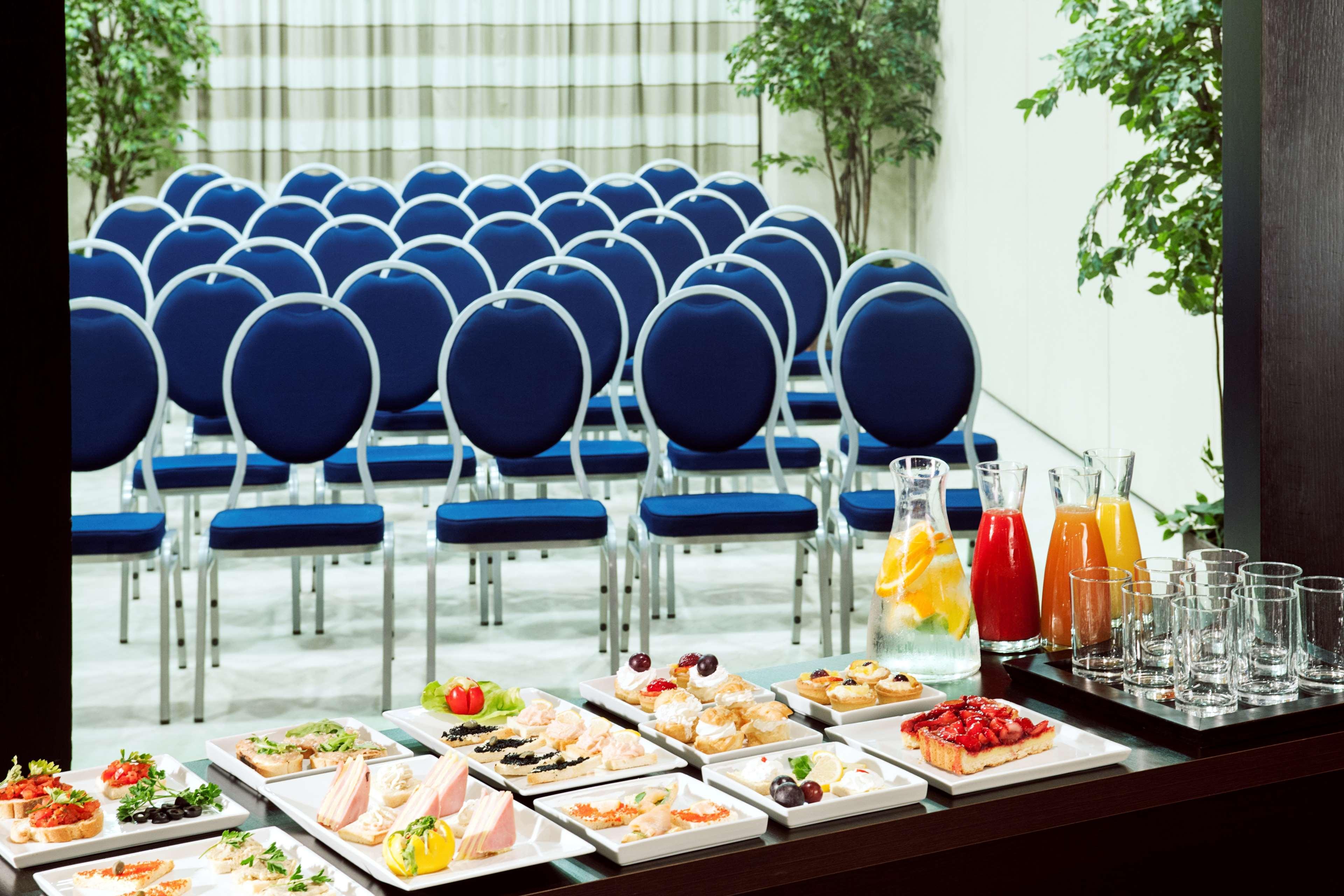Nh Timisoara Hotel Exterior photo