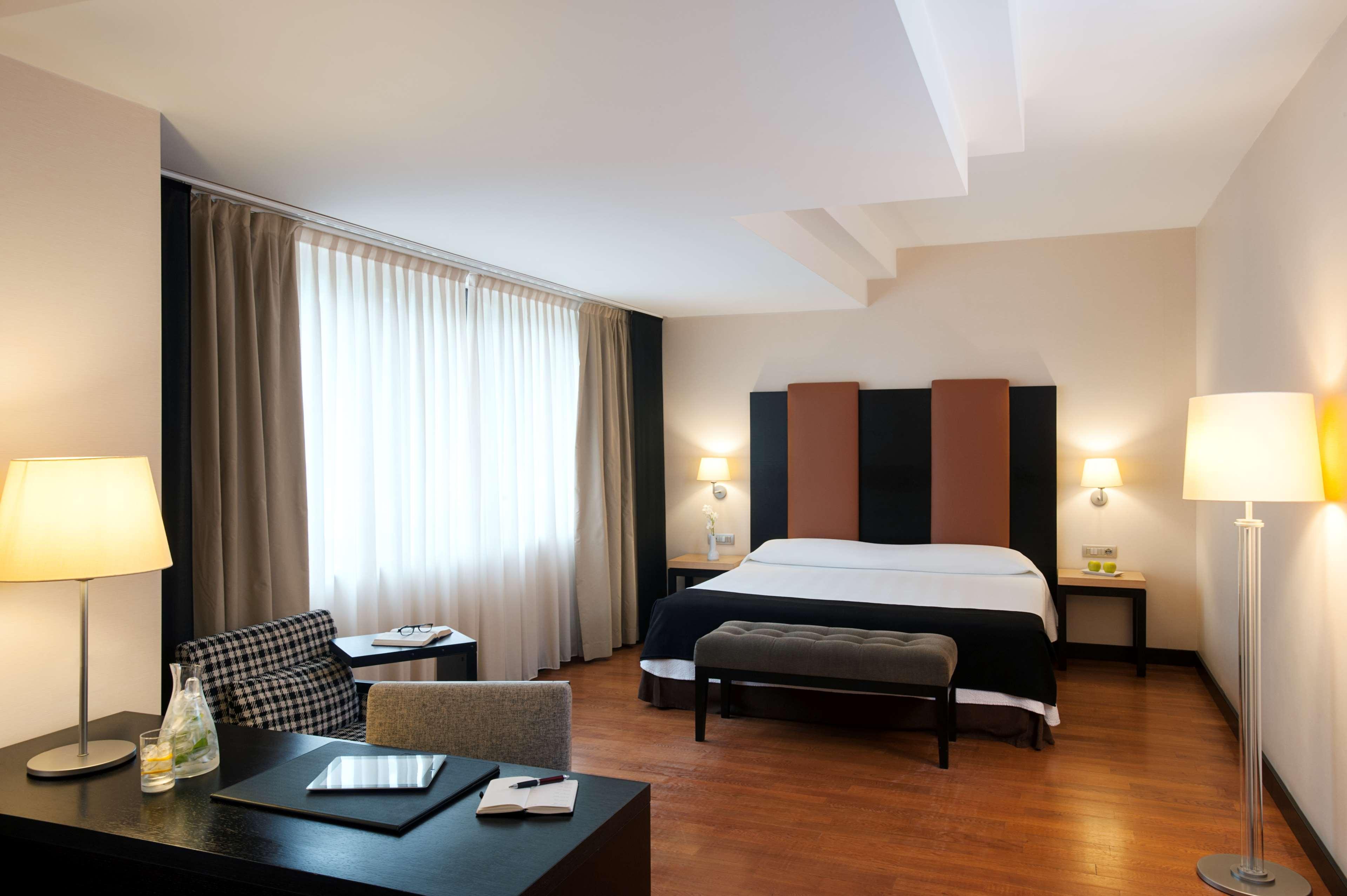 Nh Timisoara Hotel Exterior photo