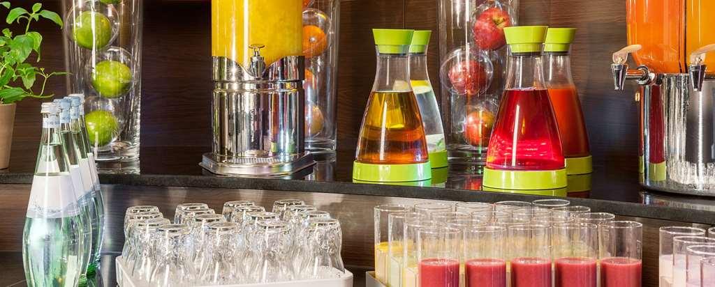 Nh Timisoara Hotel Restaurant photo